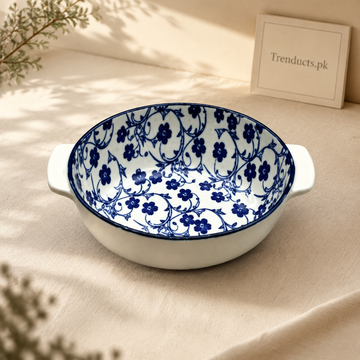 Danny Home Blue Flower Round Handled Bowl
