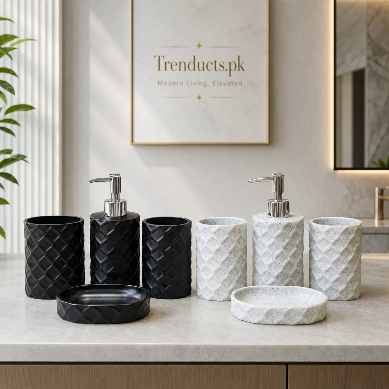 4-Piece Fibre Bathroom Set – Chevron Texture