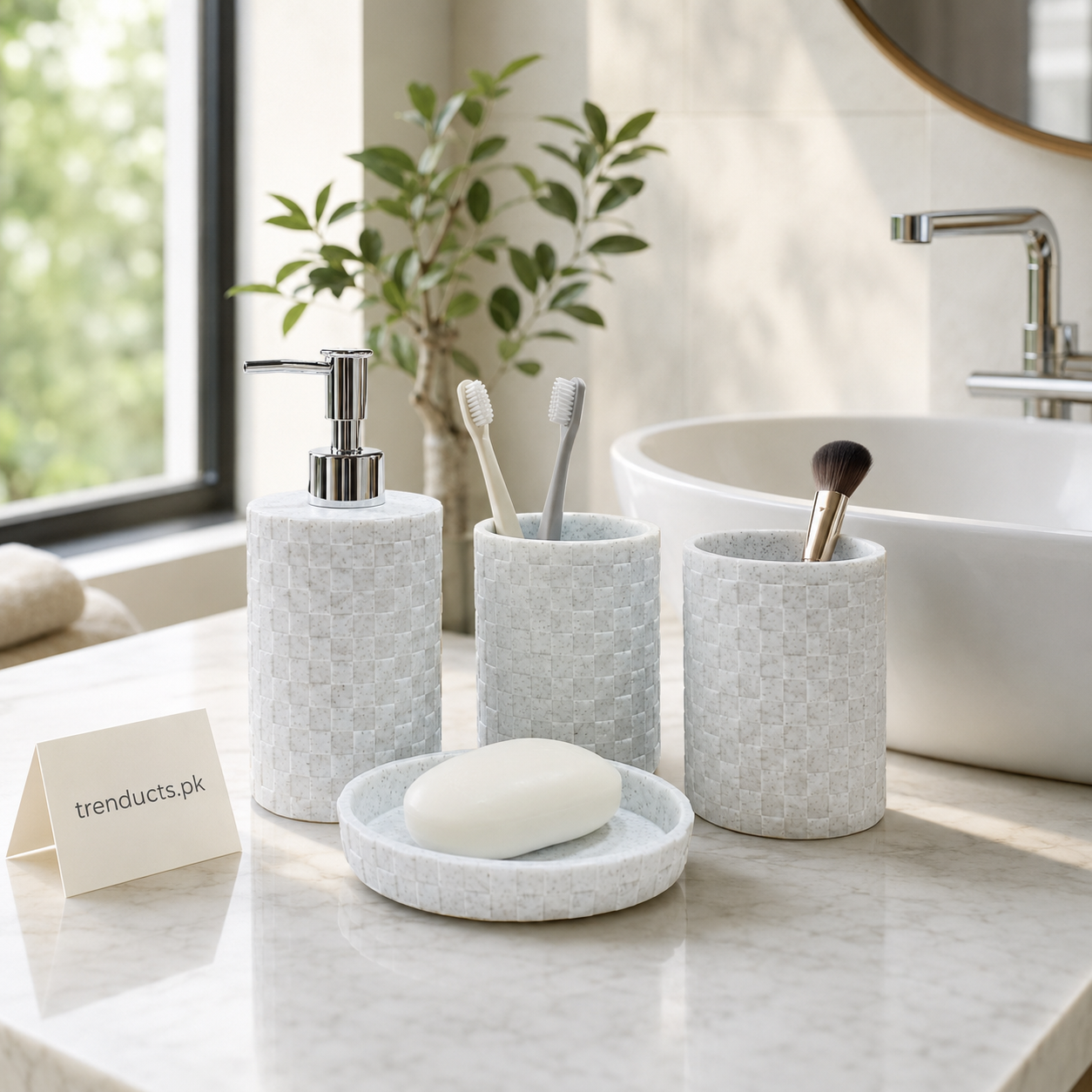 4-Piece Fibre Bathroom Set – White Mosaic
