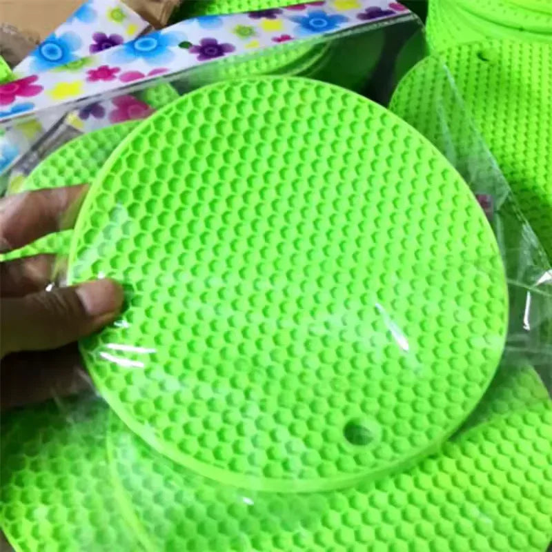 Silicone Heat Resistant Mat for Kitchen Use