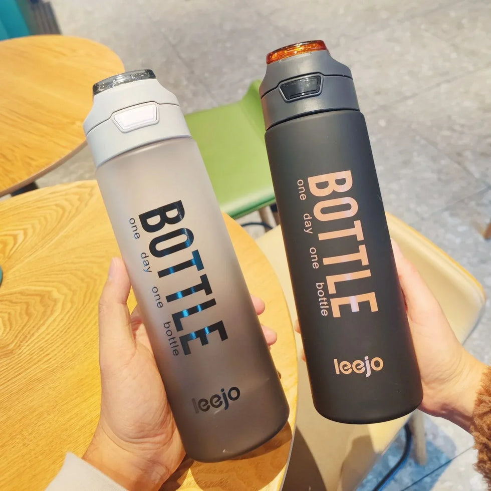 1000ml Sports Water Bottle by Leejo - Durable, Leak-Proof - Clarify.pk