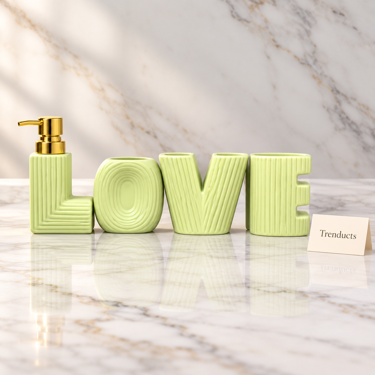 Brilliant 4-Piece Porcelain Bathroom Set - LOVE Letters