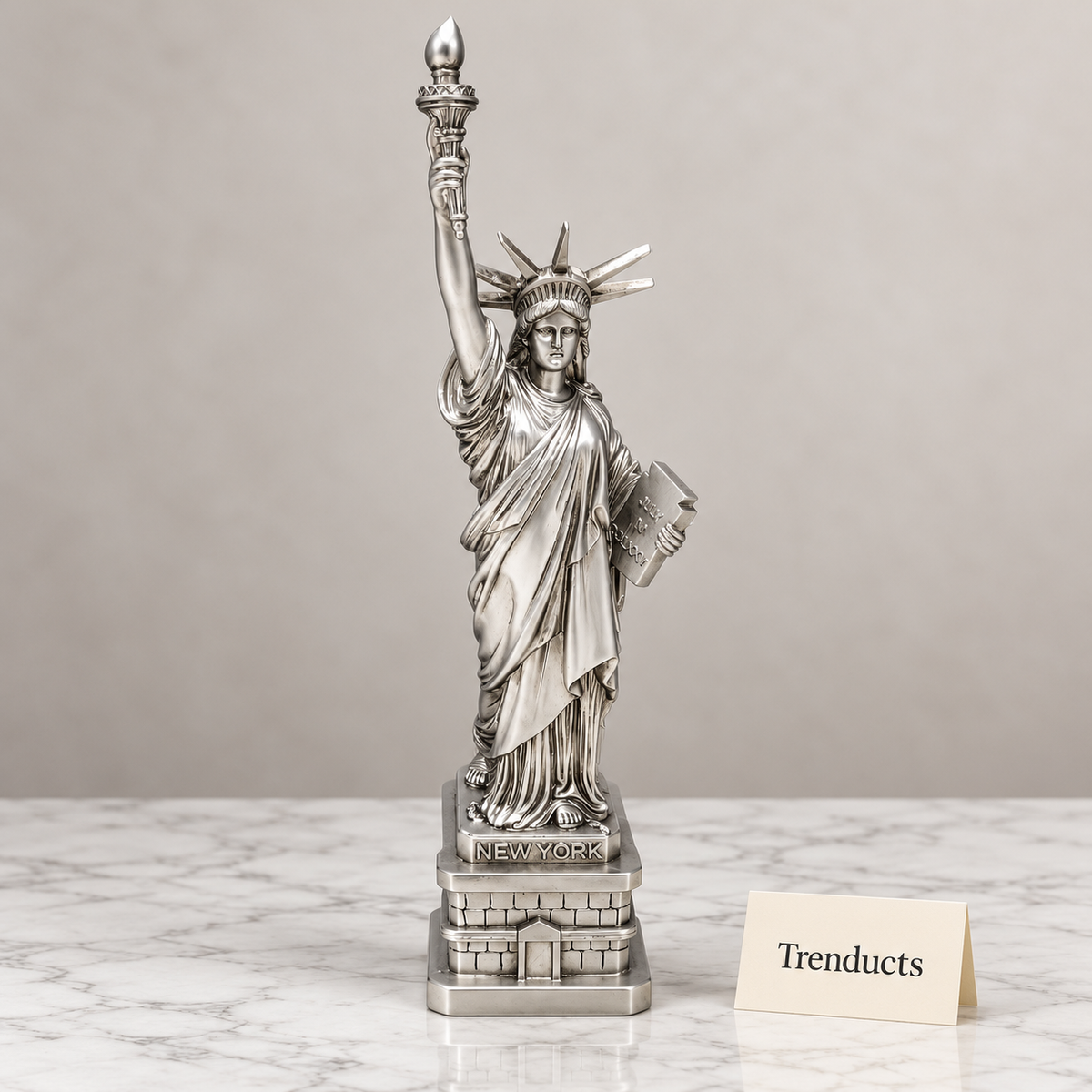 Statue of Liberty Showpiece