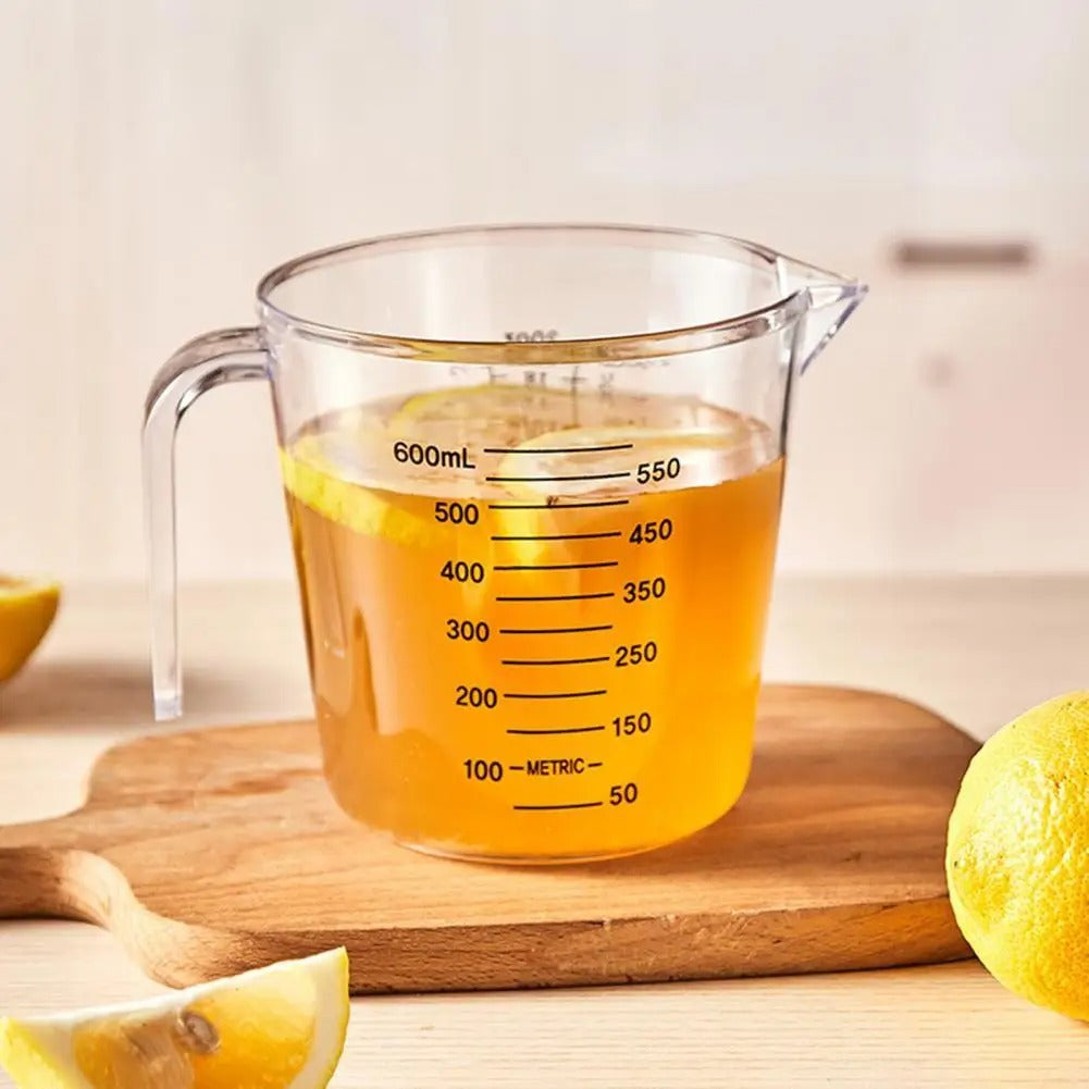 Clear Plastic Measuring Cup – BPA-Free Kitchen Measuring Jug with Dual Scales for Baking & Cooking