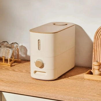 Ecoco Premium 10kg Quantitative Rice Bucket & Airtight Grain Dispenser
