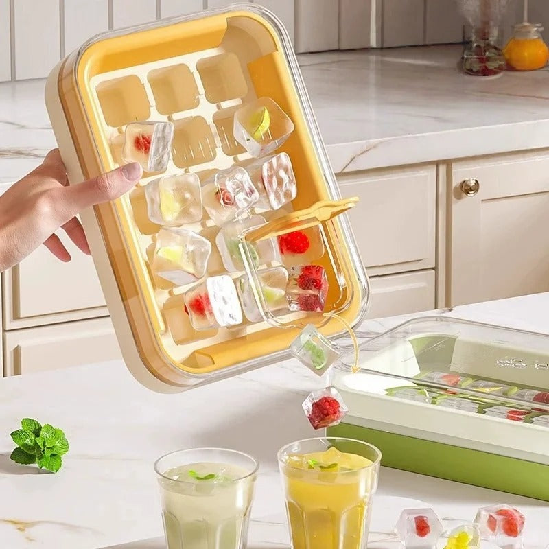 15-Slot Easy-Release Ice Cube Maker & Storage Box