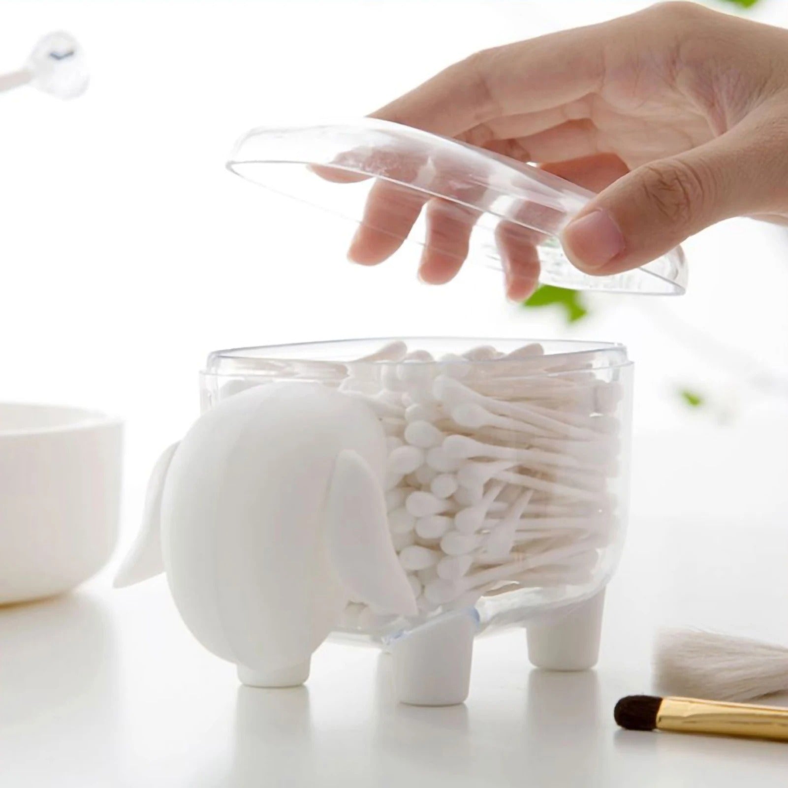 Sheep-Shaped Cotton Swab Holder – Crystal-Clear Vanity Organizer