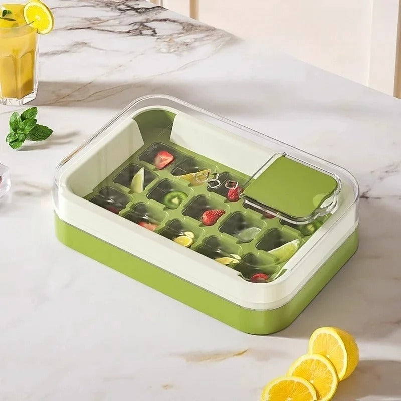 15-Slot Easy-Release Ice Cube Maker & Storage Box