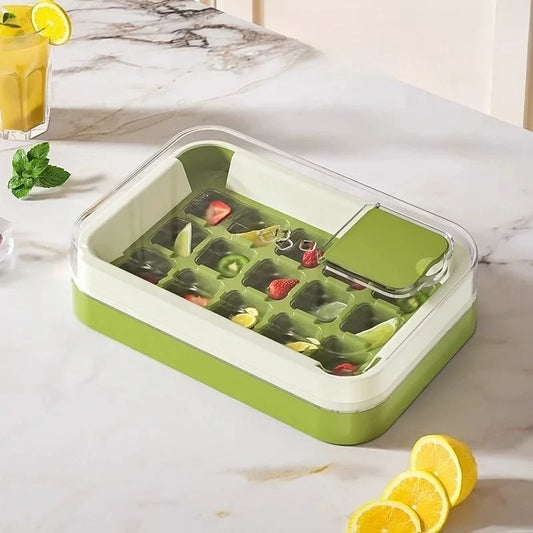 15-Slot Easy-Release Ice Cube Maker & Storage Box