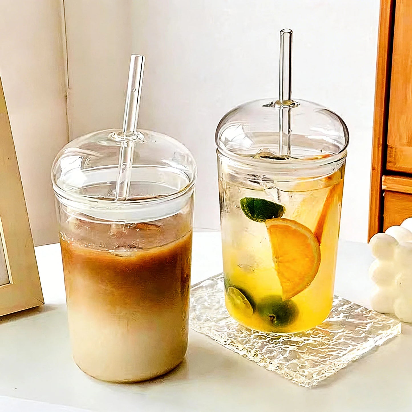 Aura Clear Borosilicate Glass Sipper with Glass Straw