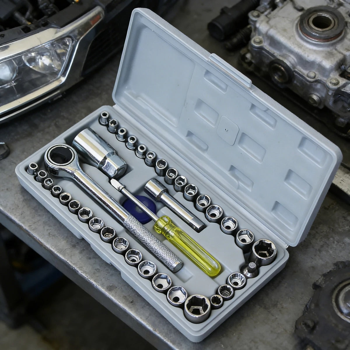 Aiwa 40-Piece Socket Set - Premium Auto Tool Kit