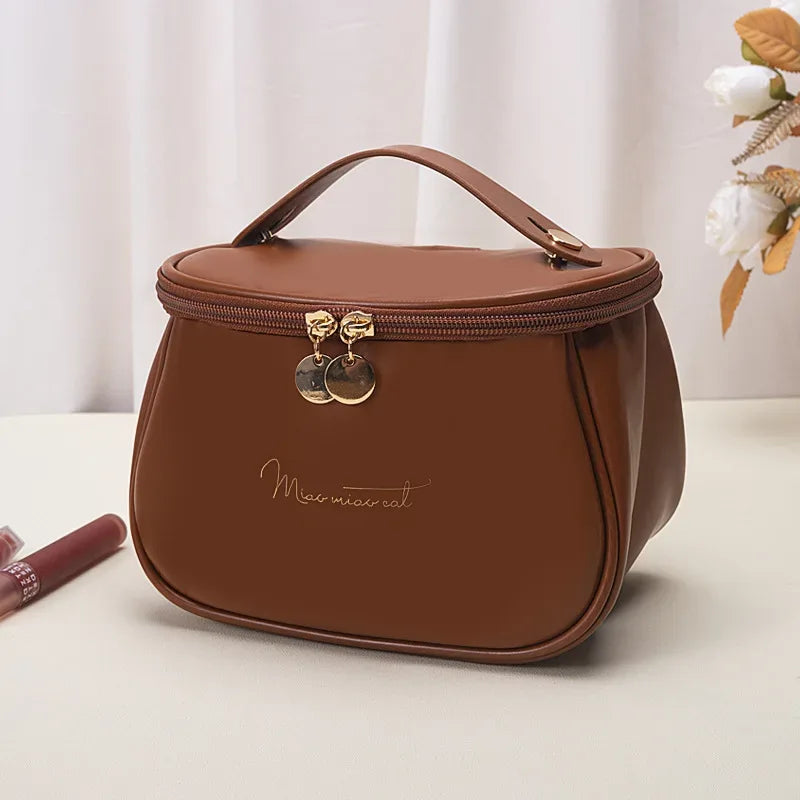 Portable Makeup Case with Zipper - Stylish & Compact - Clarify.pk