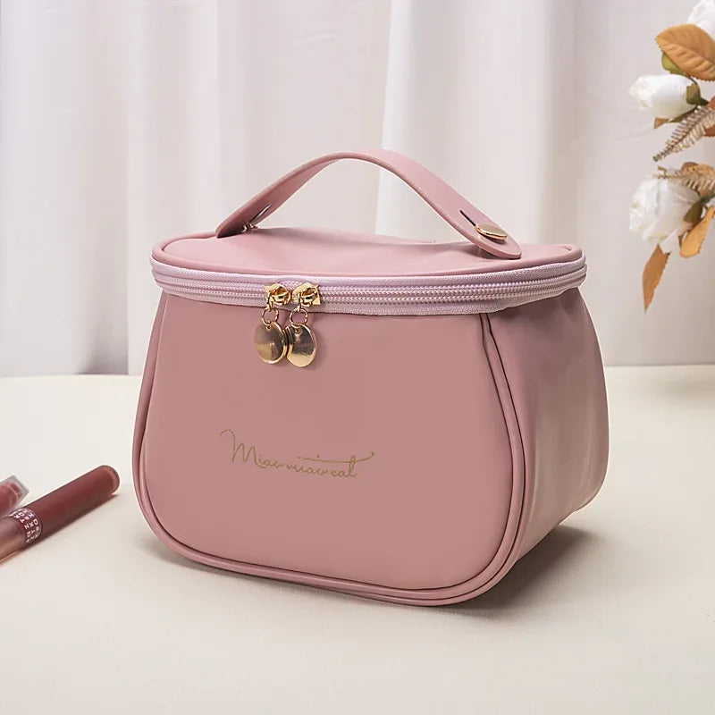Portable Makeup Case with Zipper - Stylish & Compact