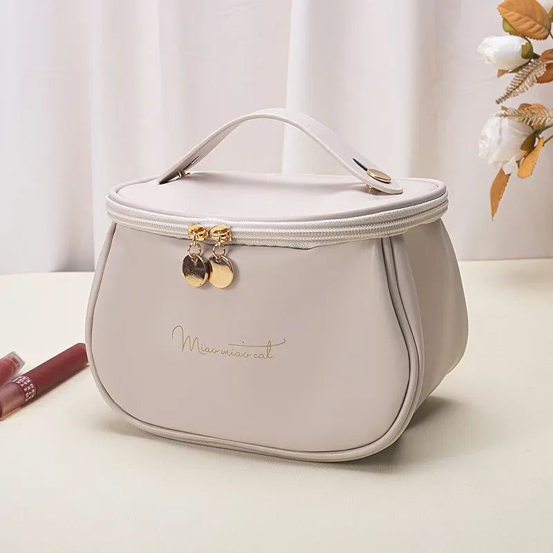 Portable Makeup Case with Zipper - Stylish & Compact - Clarify.pk