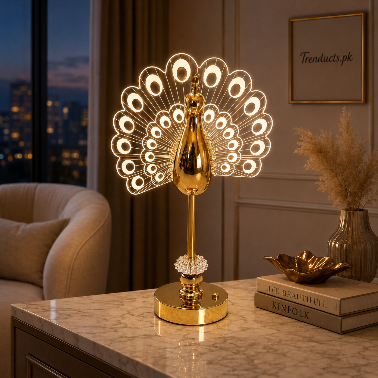 Luxury Peacock Crystal Table Lamp
