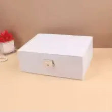 Portable Jewelry Box for Girls – Compact & Stylish - Clarify.pk
