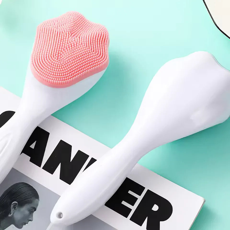 Silicone Face Cleaning Brush with Soft Bristles - Clarify.pk