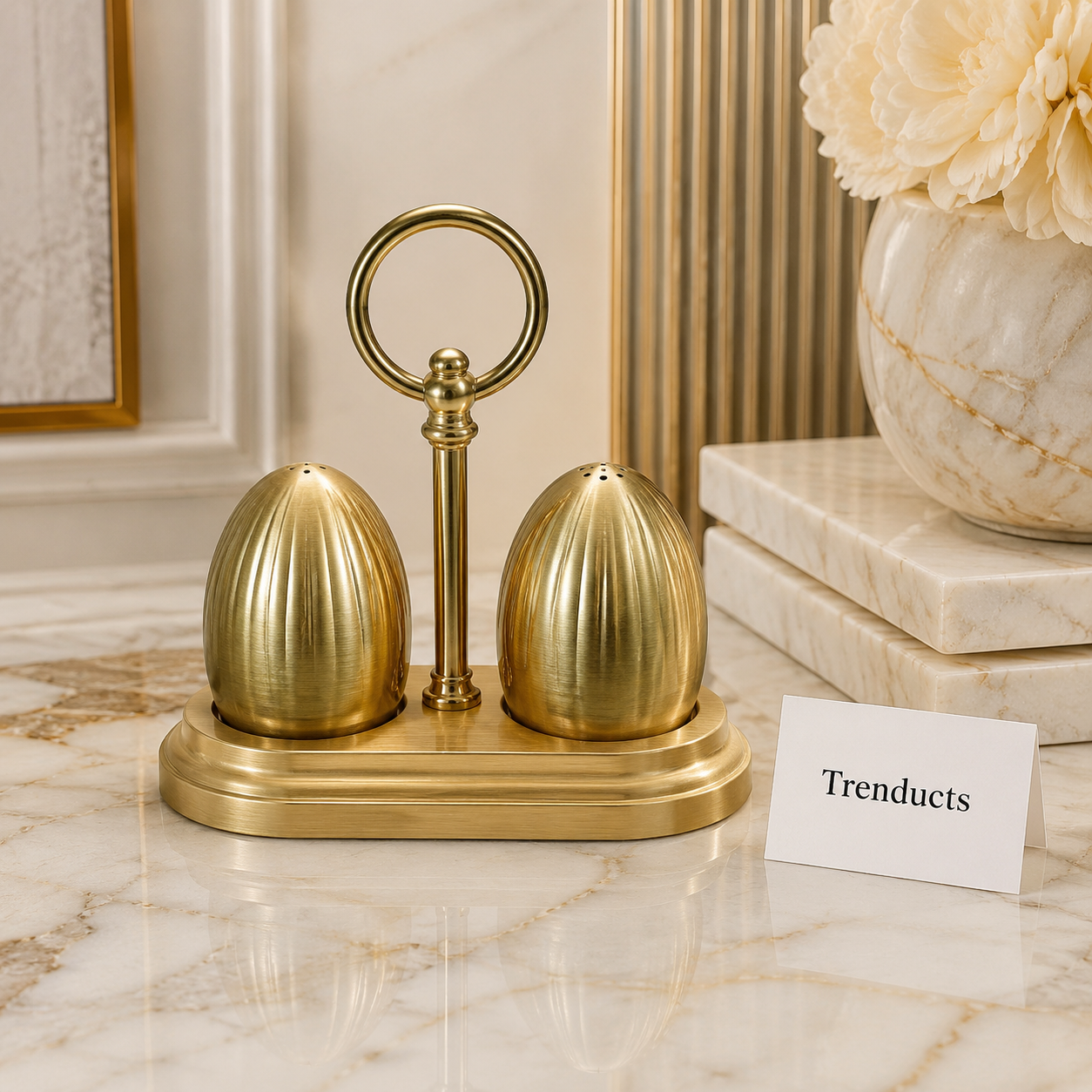 Elegant Golden Salt Pepper Shaker Set
