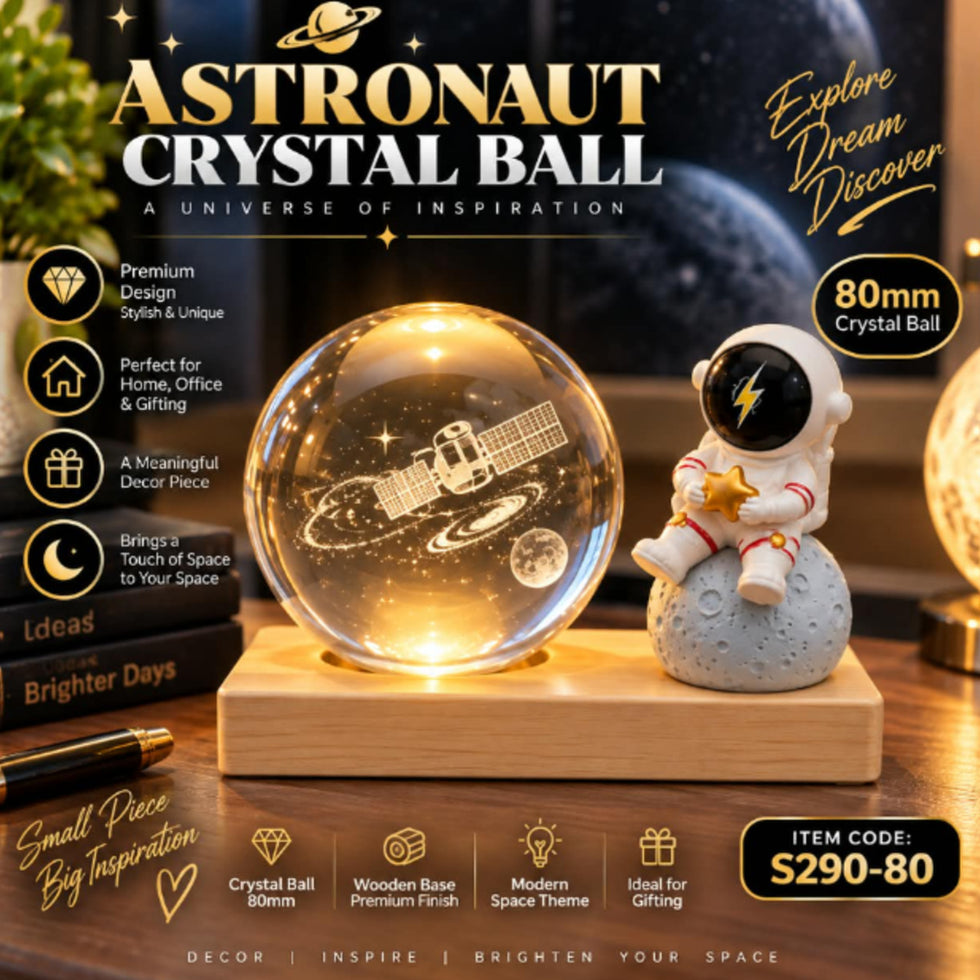 Astronaut Crystal Ball Showpiece with Wooden Base