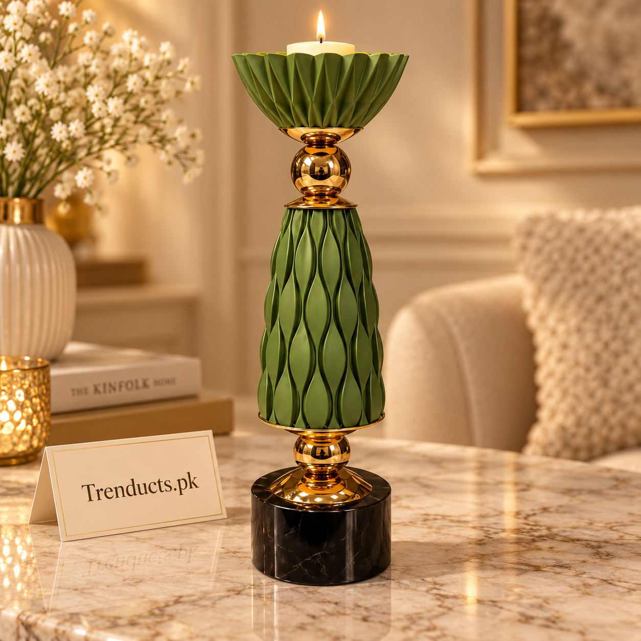 Emerald Diamond-Texture Luxury Candle Stand
