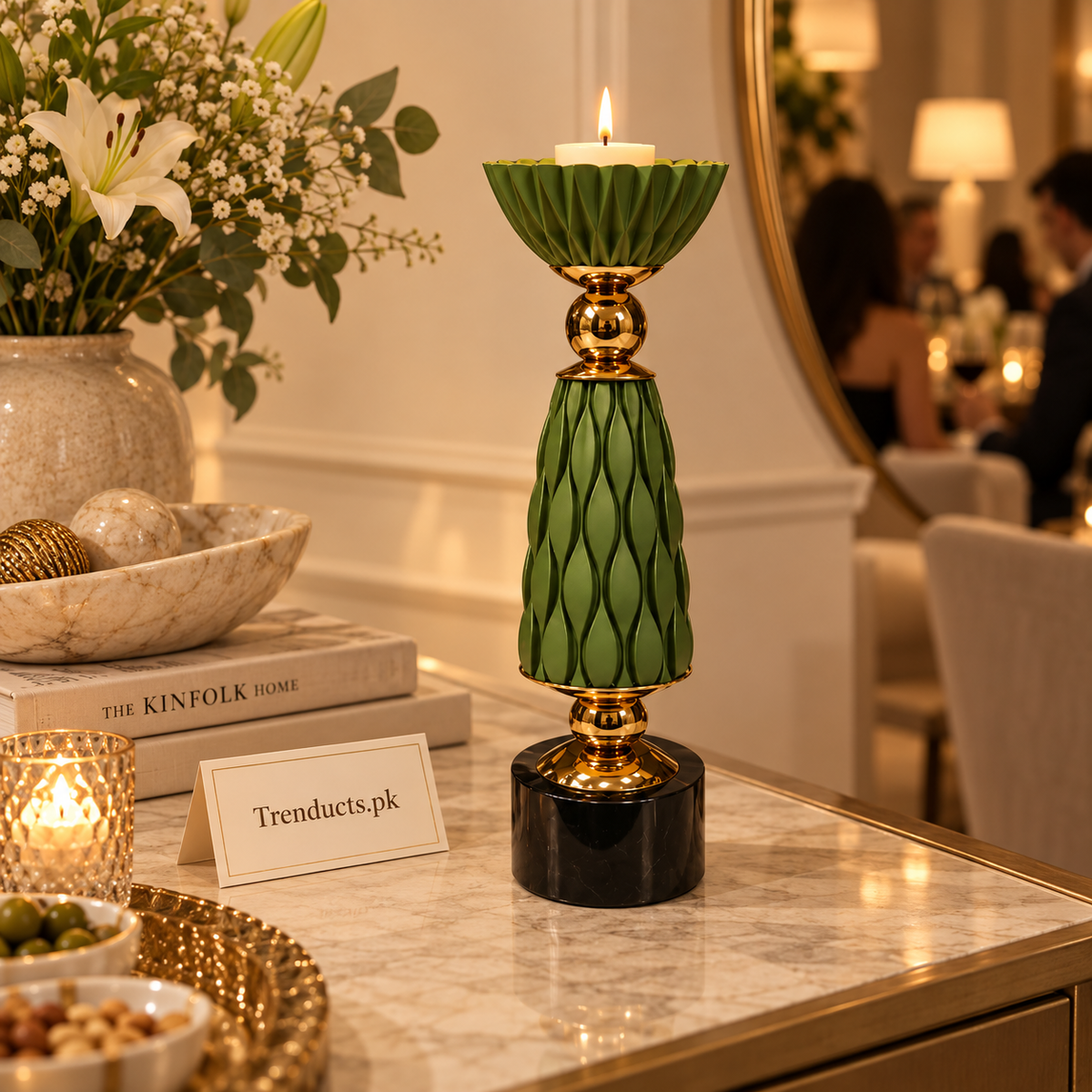 Emerald Diamond-Texture Luxury Candle Stand